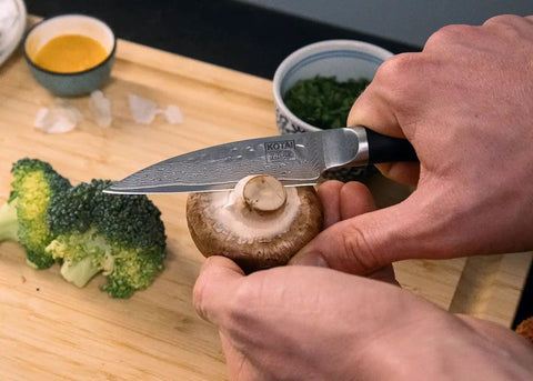 champignon snijden met kotai pakka damascus schilmes 9 cm pakkahout